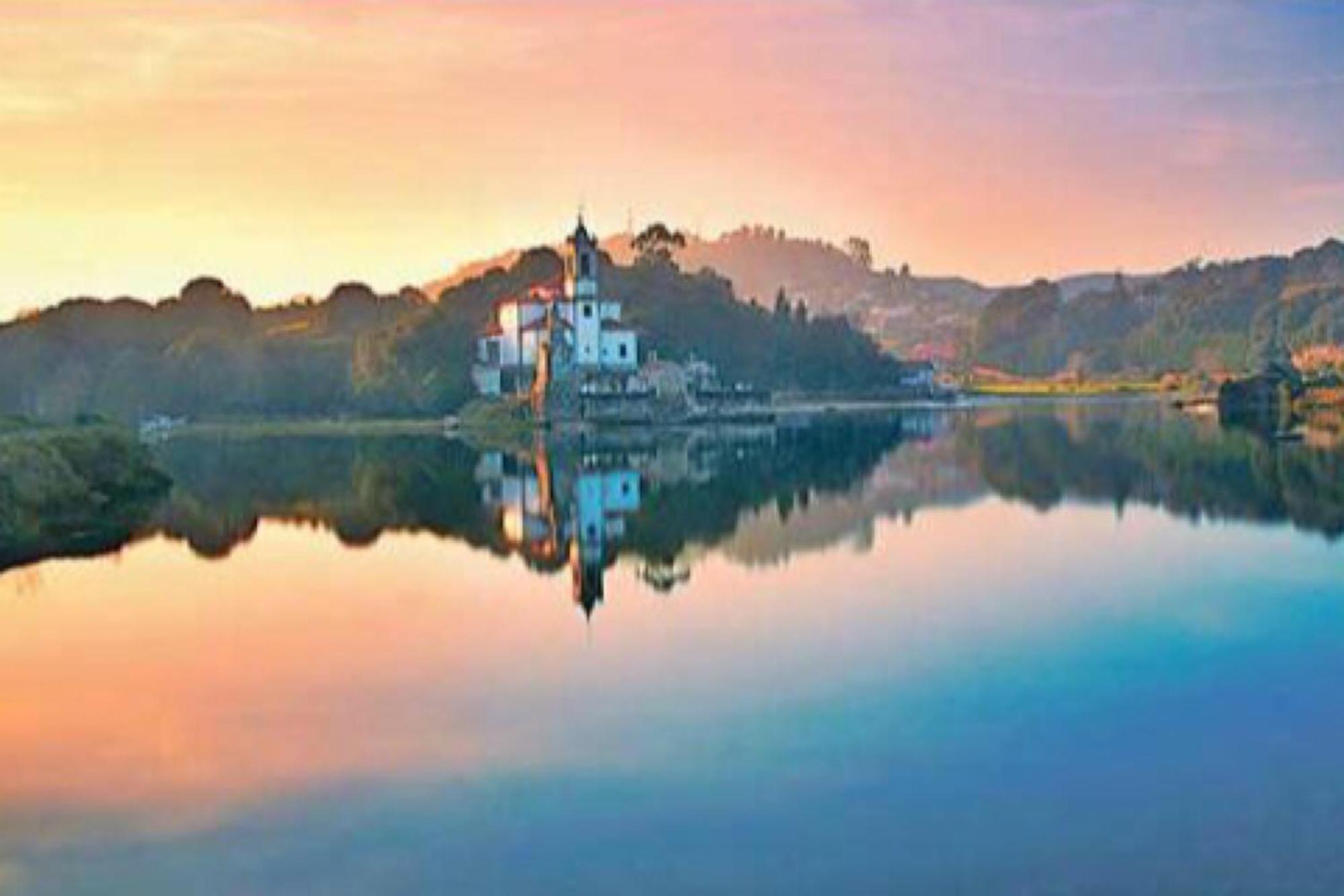 El Pedroso De Llanes Villa Villahormes Bagian luar foto
